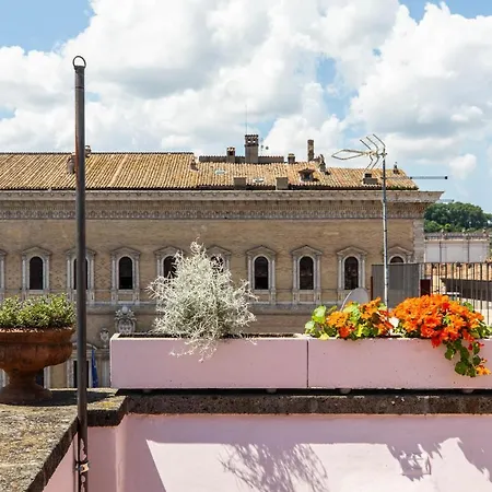Iflat Penthouse In Campo De' Fiori Apartment Rome