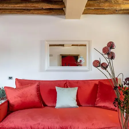 Iflat Penthouse In Campo De' Fiori * Rome