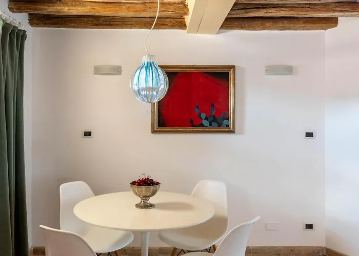 Апартаменты Iflat Penthouse In Campo De' Fiori
